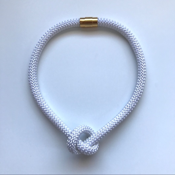 White rope necklace - multiple ways to wear it - Picture 4 of 11